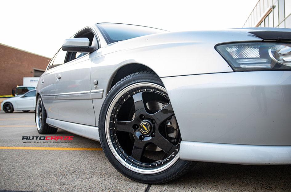 HOLDEN-COMMODORE-FR-BLACK-MACHINED-LIP